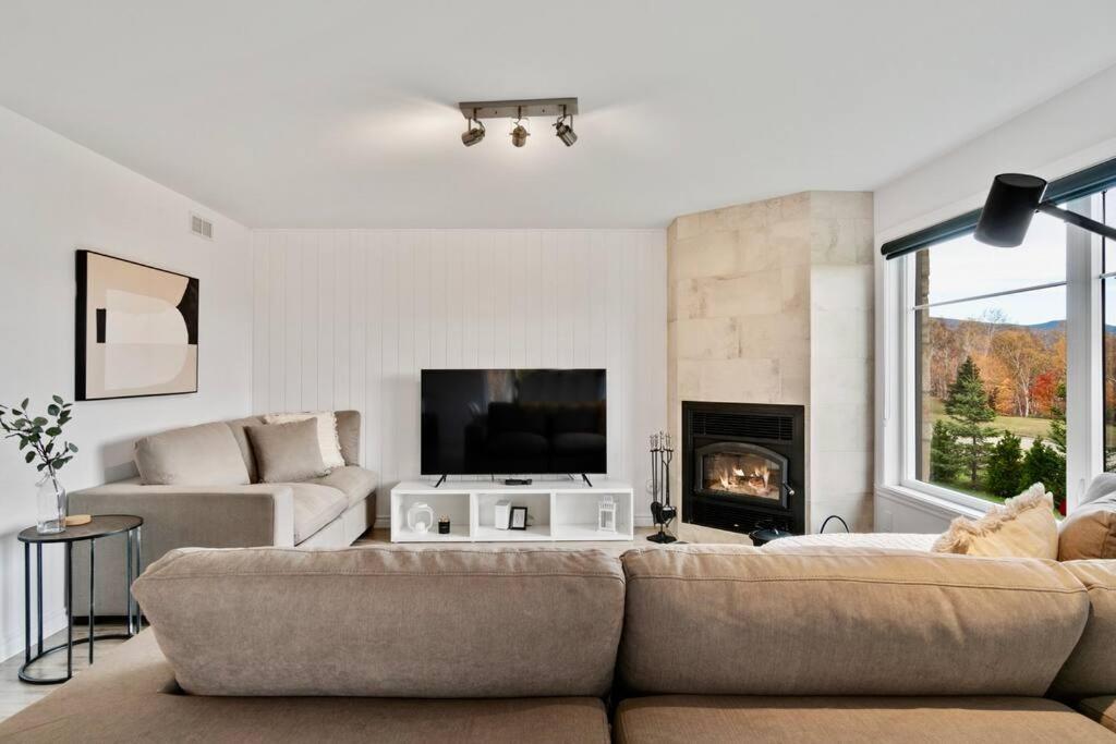 Apartamento Initial - Boho - Mont-Sainte-Anne Beaupré Exterior foto