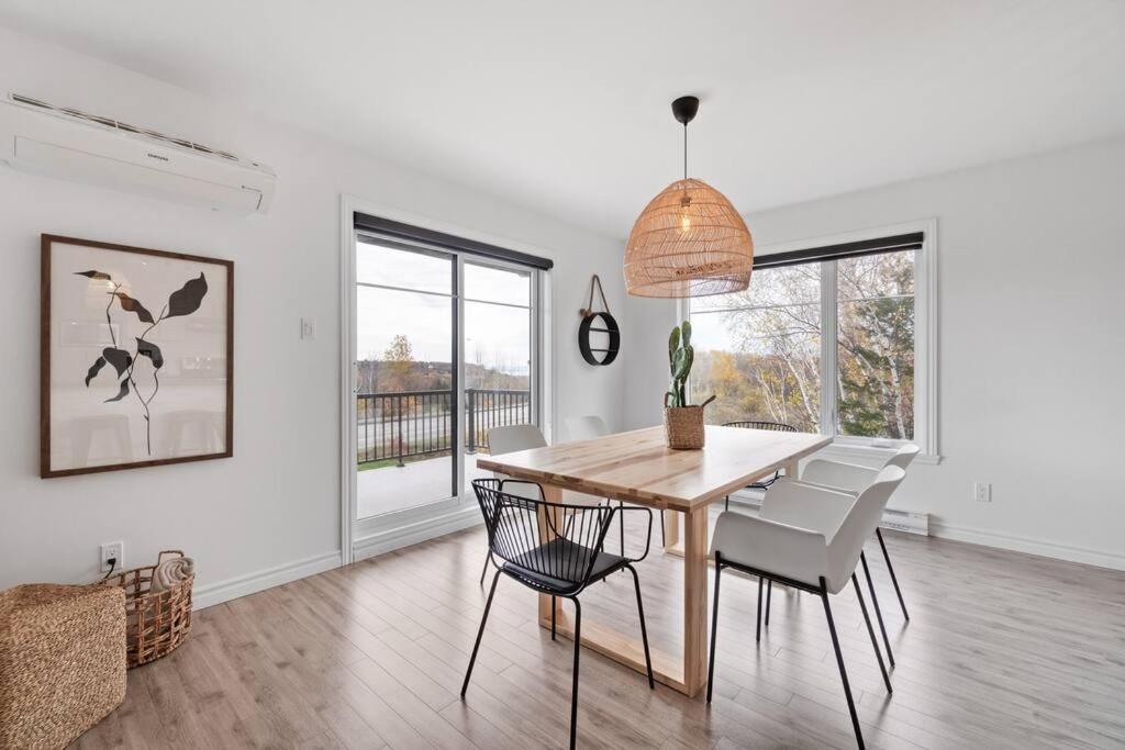 Apartamento Initial - Boho - Mont-Sainte-Anne Beaupré Exterior foto